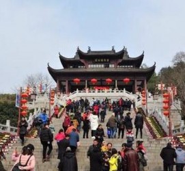 博白湖北旅游攻略(七月湖北旅游攻略)