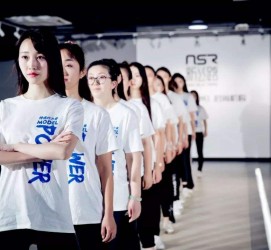 博白南京少儿模特兼职(南京潮童星少儿模特培训地址)