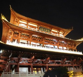博白长沙旅游攻略(长沙旅游攻略景点必去长沙美食街)