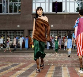 博白广西民族大学兼职模特李琳(2022年即将升为公办的大学)
