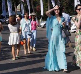 博白上海商务伴游男雇用(上海雇用高端伴游一天20万)