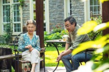 博白坦言带老伴游遍中国(我和老伴去旅游)