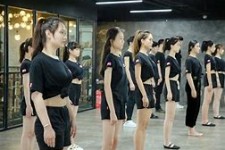 博白兼职模特进修班(学生怎么兼职模特)