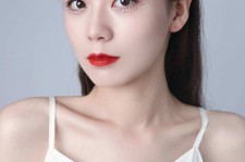 博白兼职模特要打点模卡吗(兼职做模特要交钱拍模卡)