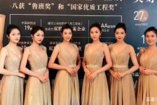 博白模特能够兼职吗(模特能够兼职吗百度)