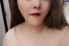 博白美院系花兼职死商务模特(美院系花兼职商务模特第2部一边看球一边玩)