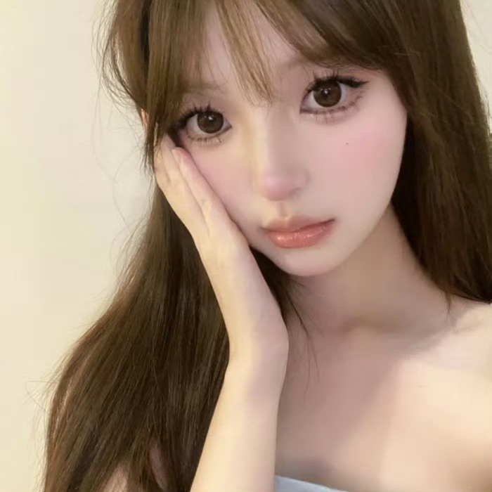 博白伴游女生星晚的资料