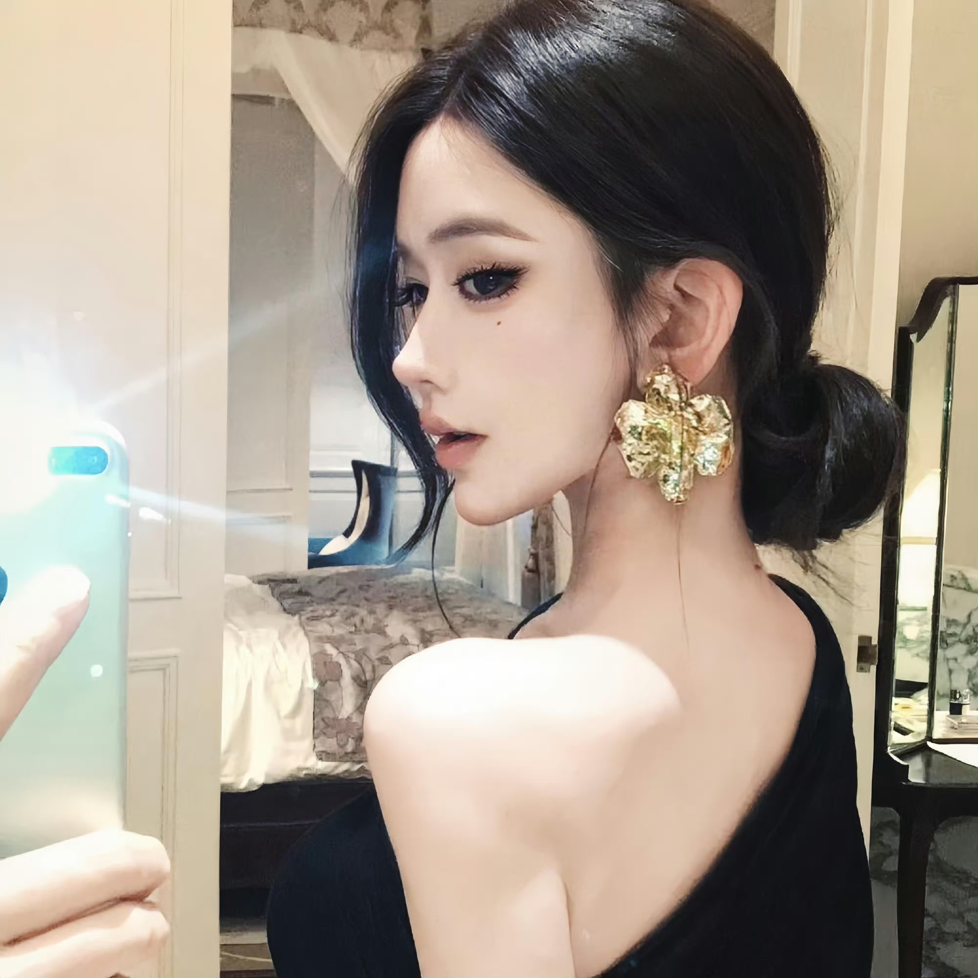 博白伴游女生靖骊萍的资料