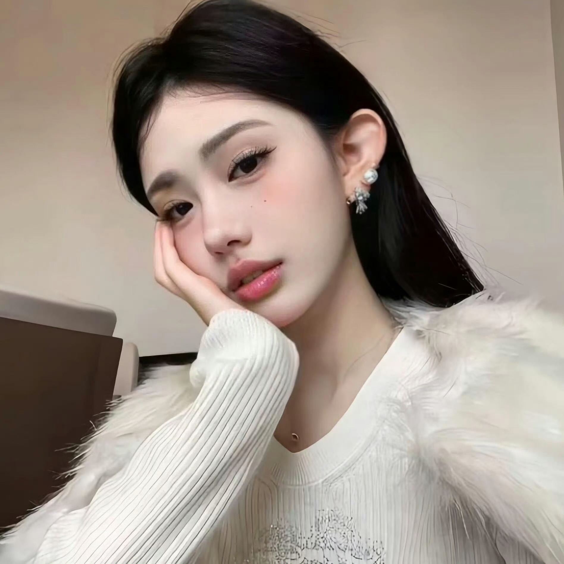 博白伴游女生沈梦蝶的资料