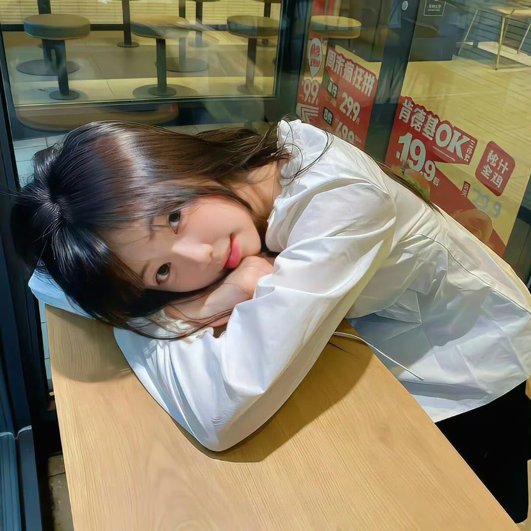 博白伴游女生沈雨晴的资料