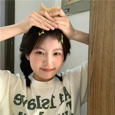 博白伴游女生蒯慧雅