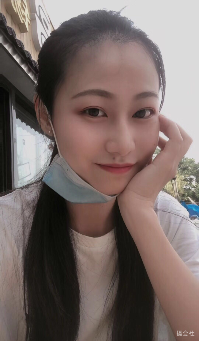 白马市场模特兼职(广州夜场雇用模特马教师)