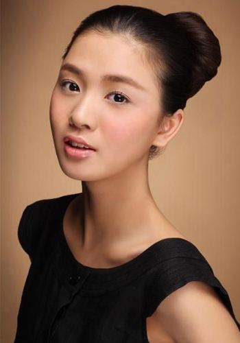 包罗中国女模特的词条