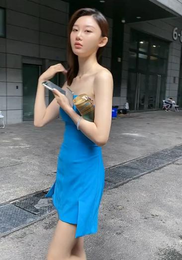 我做了兼职模特(怎么做平面模特兼职)